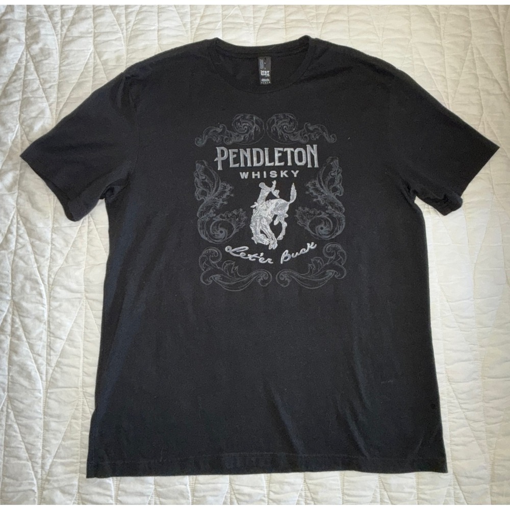 Pendleton Whisky T-Shirt Mens Large Black Excellent Let'er Buck Graphic Tee